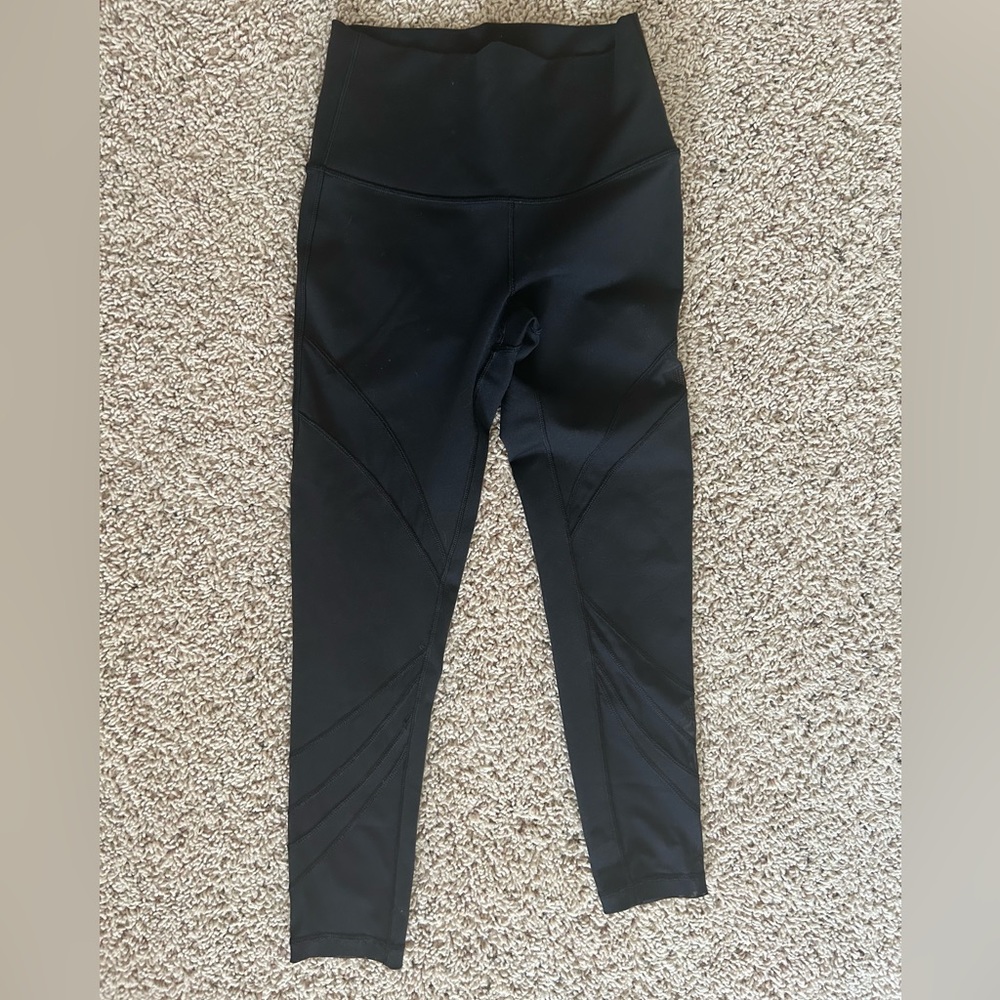 Ivivva black leggings